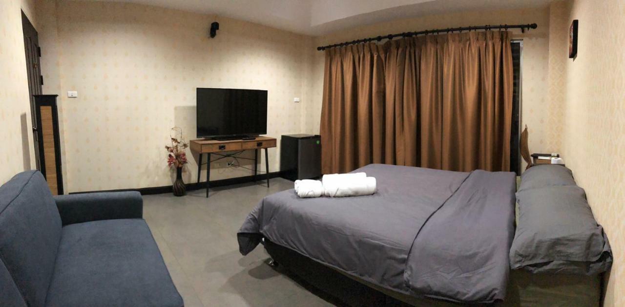 Rooftop Room Pak Kret Extérieur photo